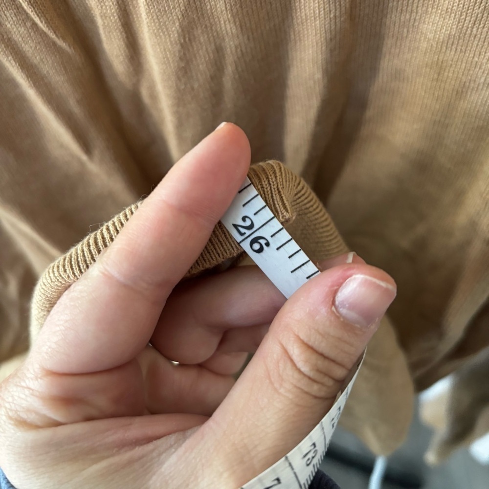 Banana Republic Tan vneck sweater - Picture 6 of 7
